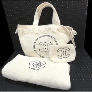 CHANEL Beach bag - sold out model
